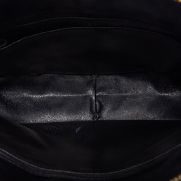 Chanel Matelasse V stitch Chain Shoulder Bag Black - Picture 8 of 12